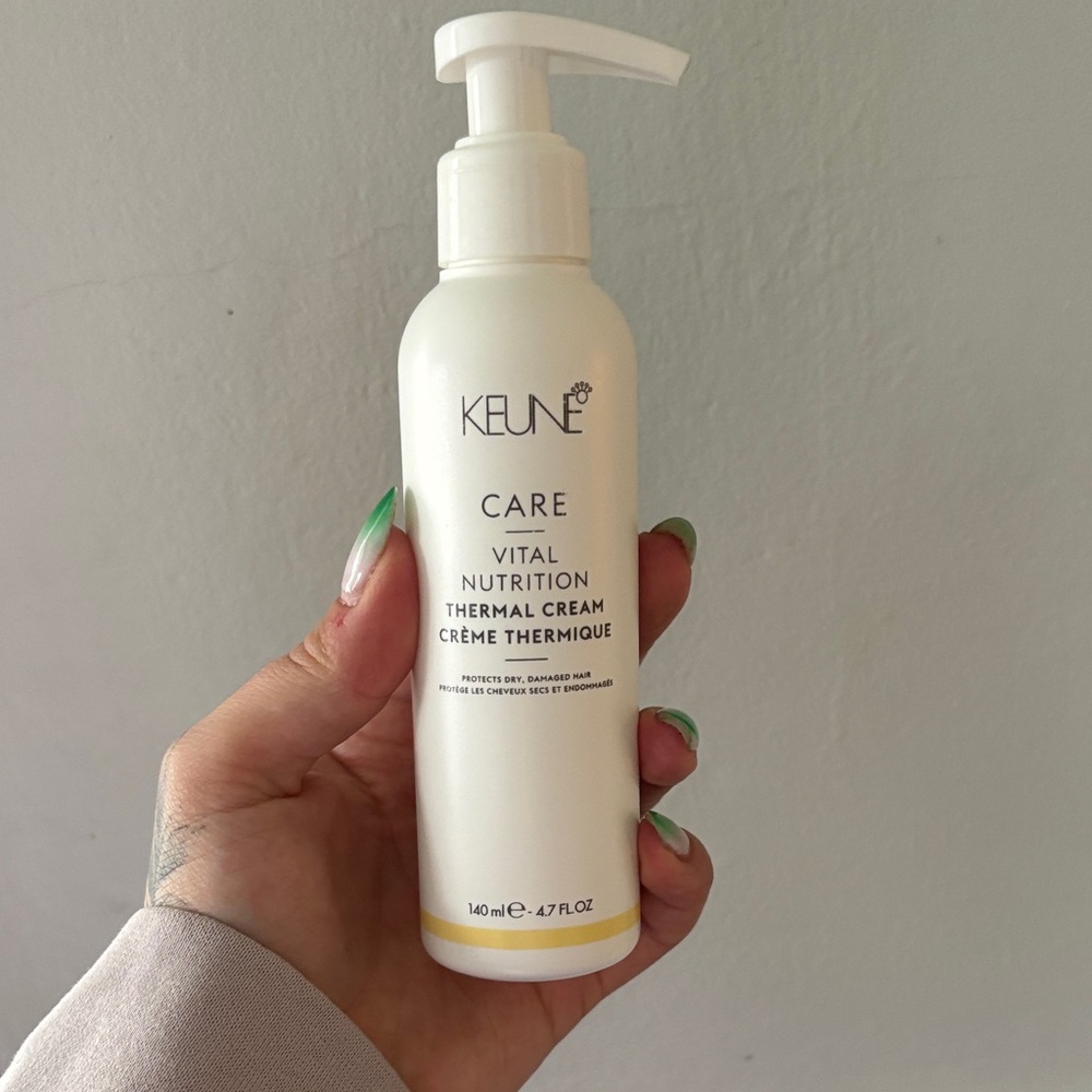 Care Vital Nutrition Thermal Cream - White